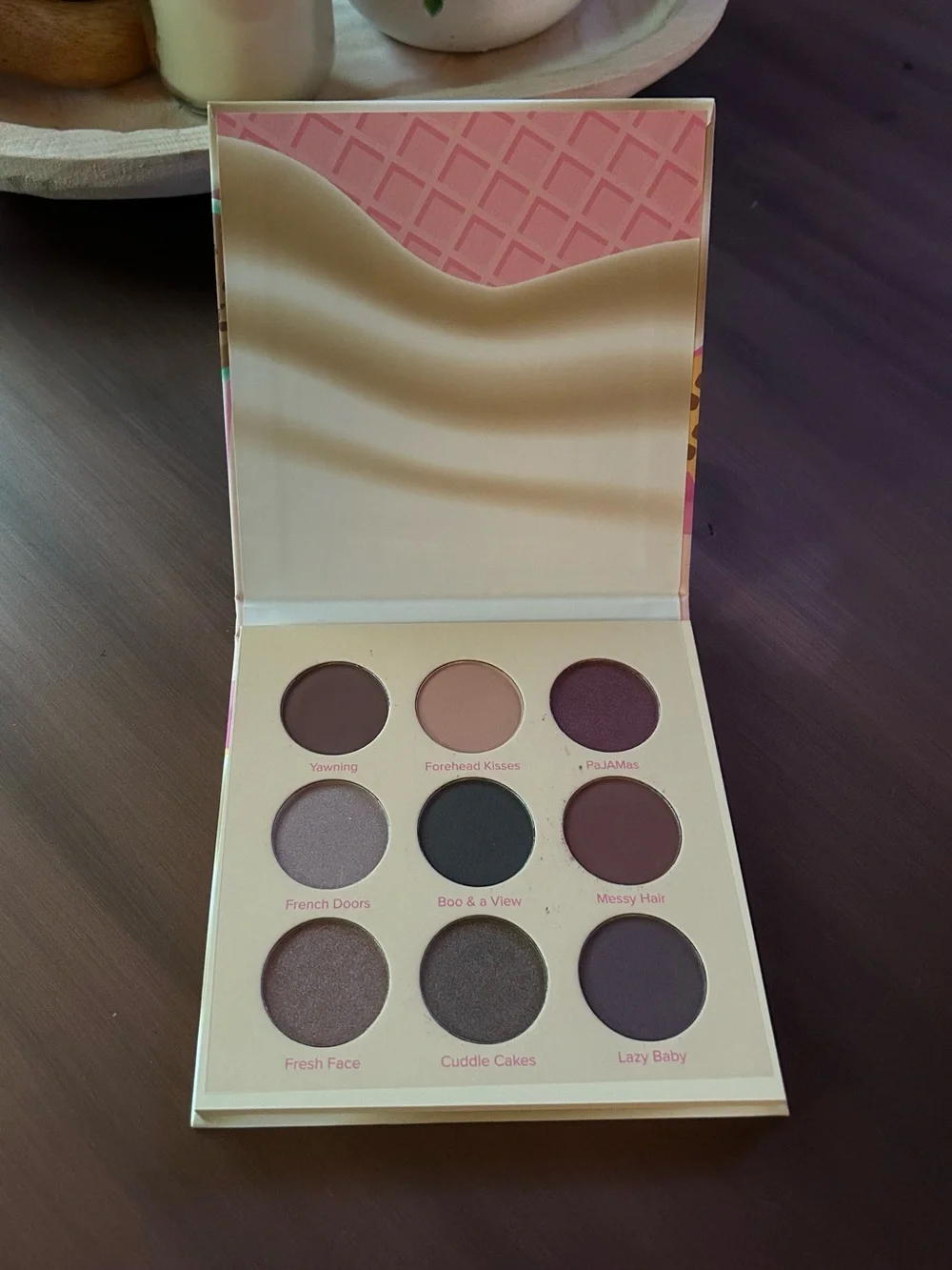 BEAUTY BAKERIE BREAKFAST IN BED EYESHADOW PALETTE